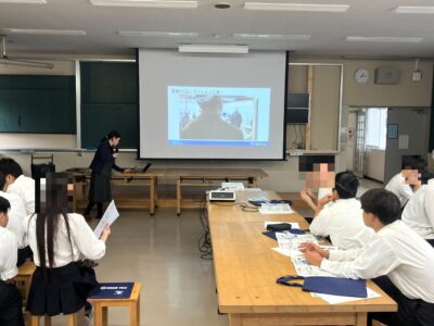 画像の説明文を入力